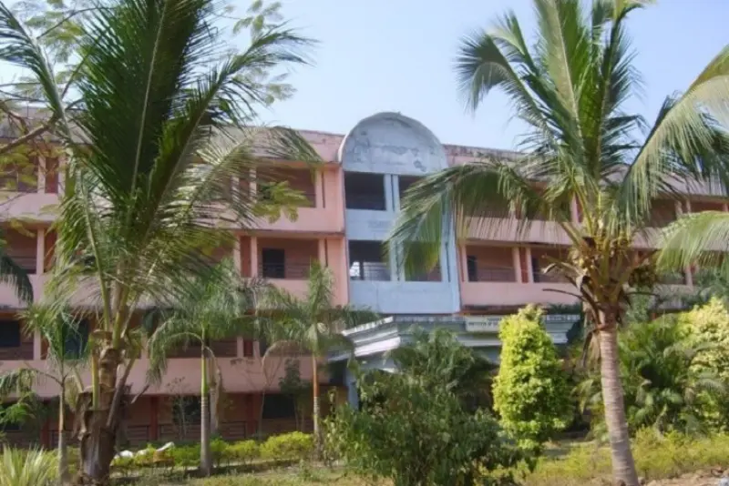 Thandra Paparaya Degree College